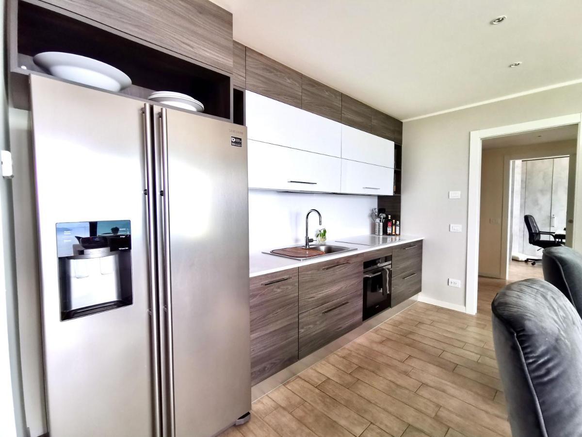 The View!!! By Design Studio Perledo Exteriér fotografie